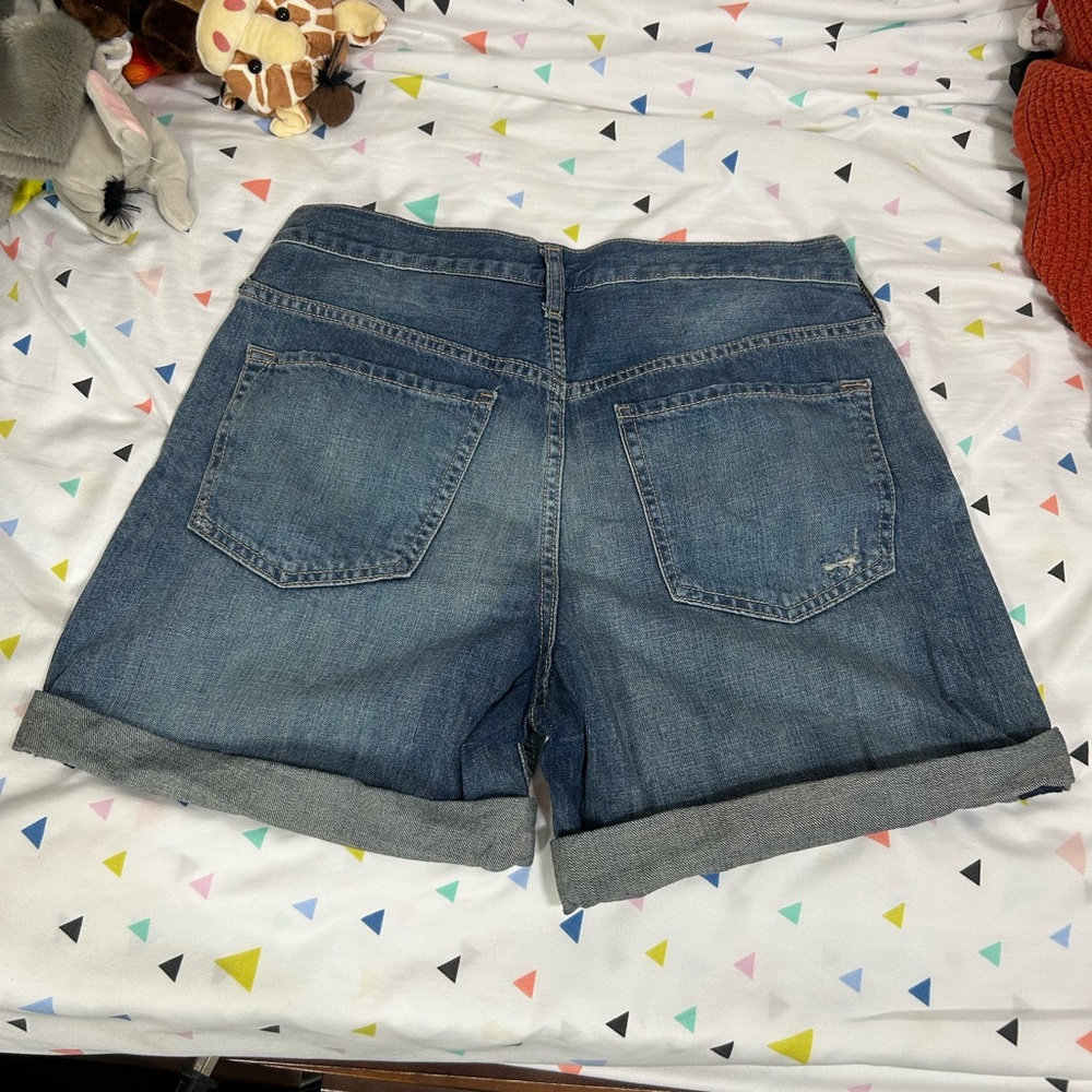 Old Navy Women's Blue Denim Shorts - Picture 2 of 2